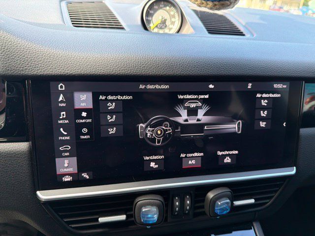 Used 2020 Porsche Cayenne E-Hybrid AWD/4WD image 8