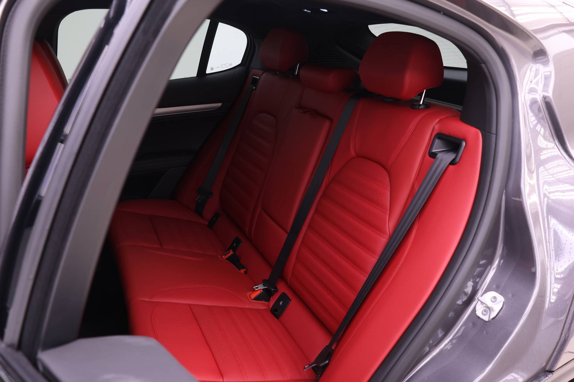 New 2026 Alfa Romeo Stelvio Sprint AWD/4WD image 11
