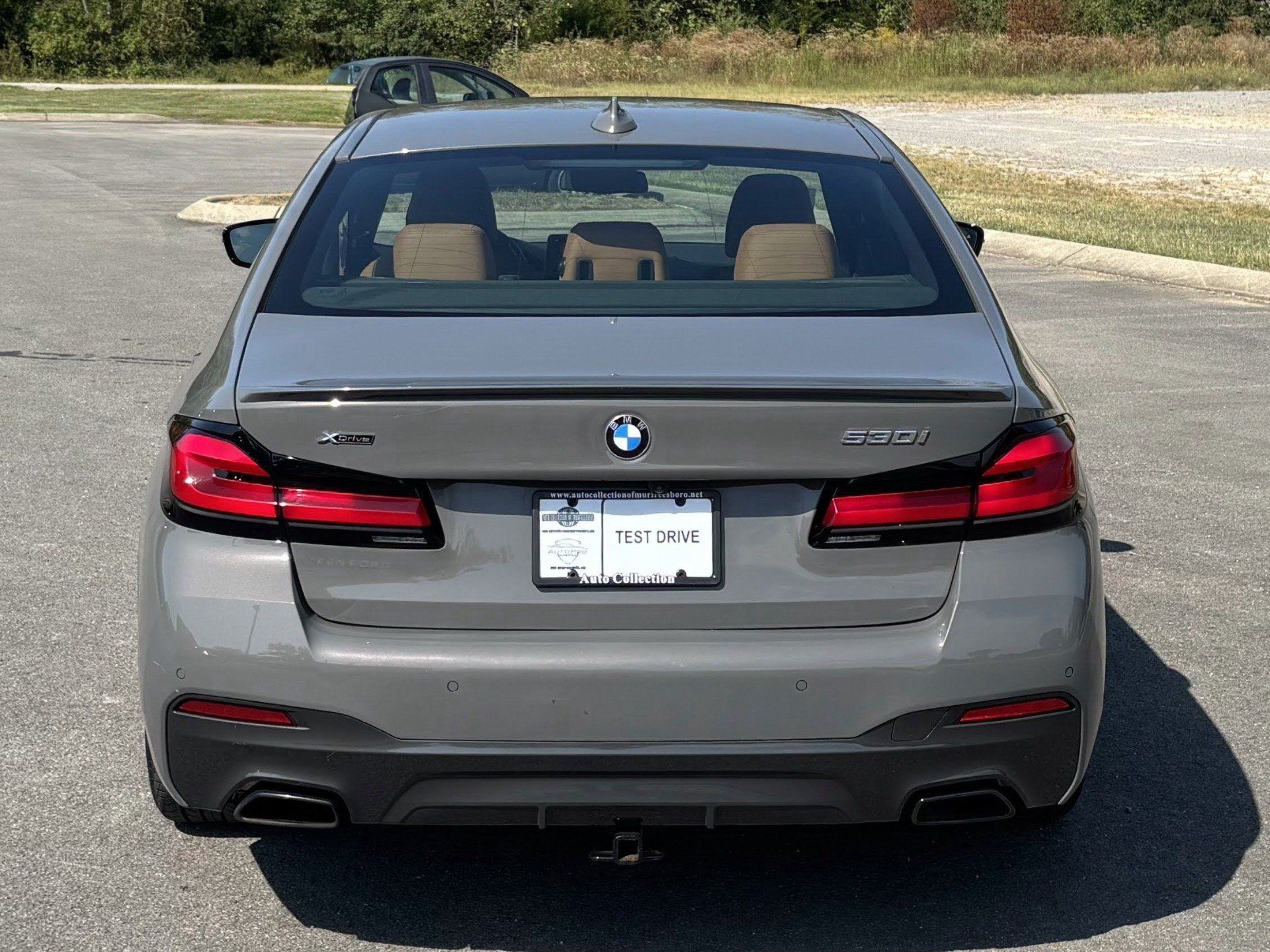 Used 2022 BMW 530i xDrive w/ M Sport Package AWD/4WD image 6