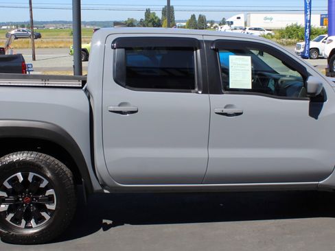 Used 2023 Nissan Frontier PRO-4X image 7
