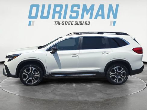 Used 2025 Subaru Ascent Limited w/ Popular Package #2 AWD/4WD image 3