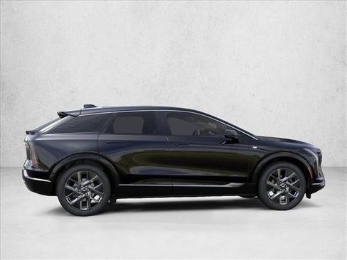 New 2026 Cadillac Optiq Luxury 1 image 6