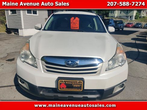 Used 2012 Subaru Outback 2.5i Premium AWD/4WD image 1