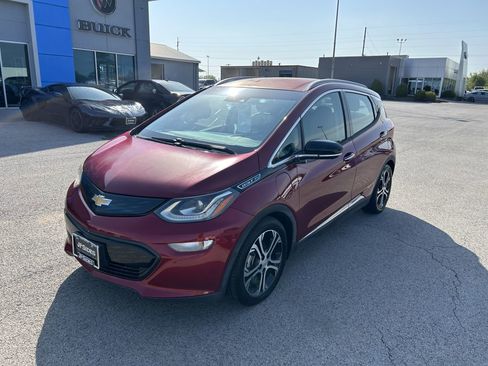 Used 2017 Chevrolet Bolt Premier w/ Driver Confidence II Package FWD image 1