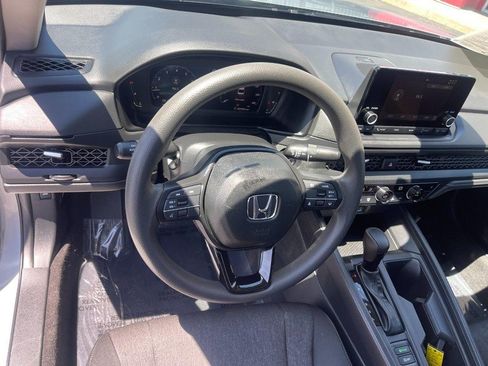 Used 2024 Honda Accord EX image 22