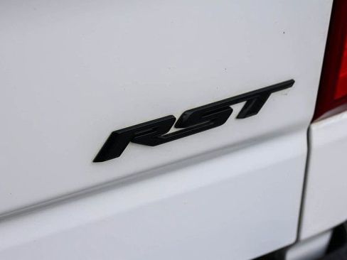 Used 2023 Chevrolet Silverado 1500 RST w/ Z71 Off-Road Package image 10