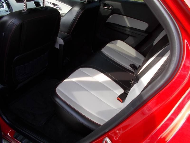 Used 2014 Chevrolet Equinox LTZ FWD image 24