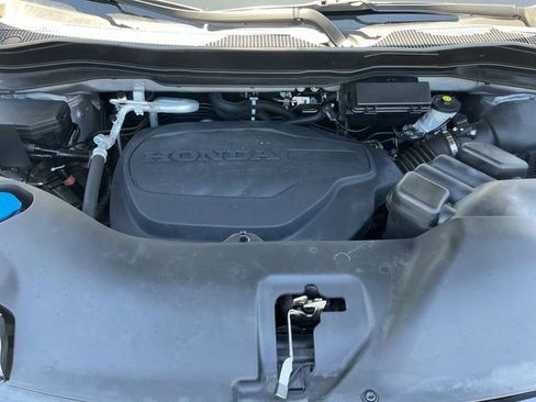 Used 2021 Honda Passport Sport image 16