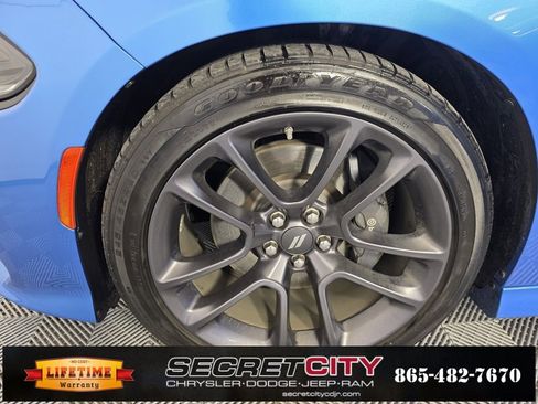 Used 2023 Dodge Charger Scat Pack image 9