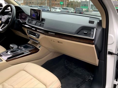 Used 2018 Audi Q5 2.0T Premium Plus w/ Premium Plus Package image 17