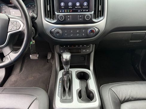 Used 2022 Chevrolet Colorado LT w/ Luxury Package AWD/4WD image 20