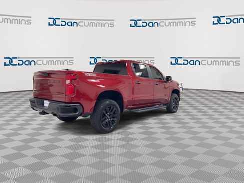 Used 2021 Chevrolet Silverado 1500 Custom Trail Boss w/ LPO, Dark Essentials Package AWD/4WD image 8
