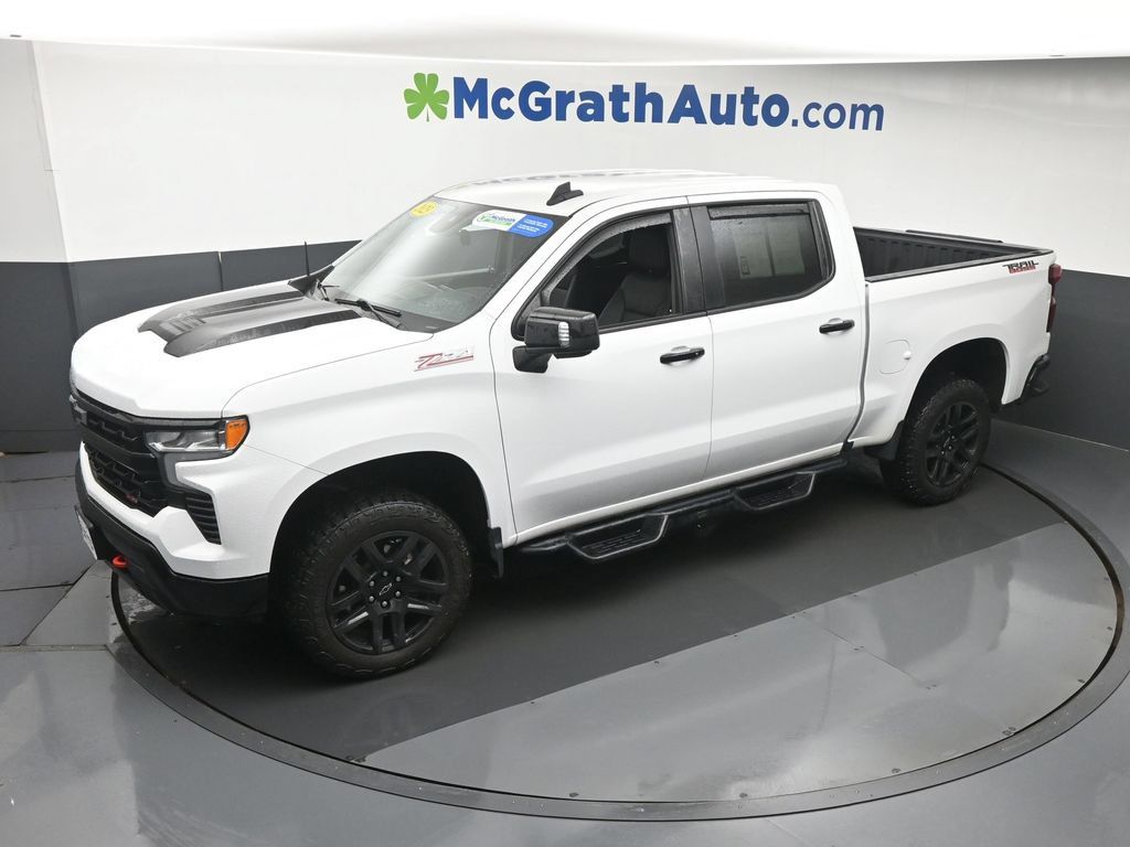 Used 2023 Chevrolet Silverado 1500 LT Trail Boss w/ LT Trail Boss Premium Package AWD/4WD image 22