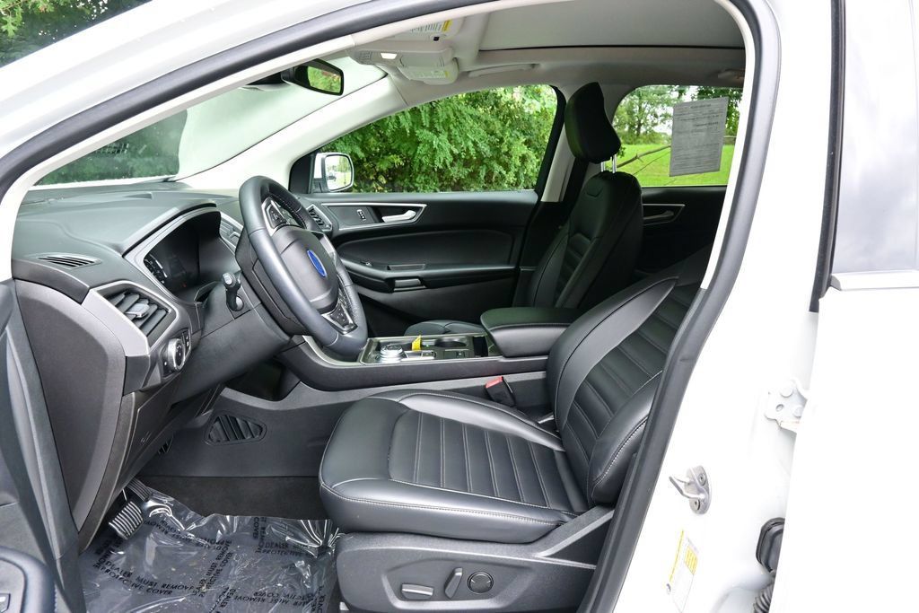 Used 2024 Ford Edge SEL w/ Convenience Package AWD/4WD image 13