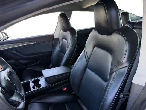 Used 2023 Tesla Model 3 Standard Range RWD image 10