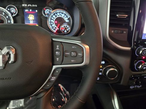New 2025 RAM 1500 Big Horn AWD/4WD image 12