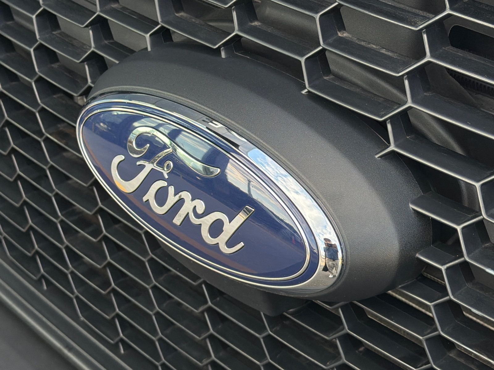 Used 2024 Ford Transit 250 148 Medium Roof RWD image 14