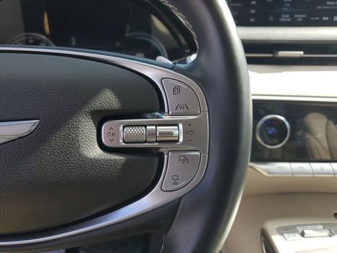 Used 2022 Genesis GV70 2.5T w/ Select Package image 27