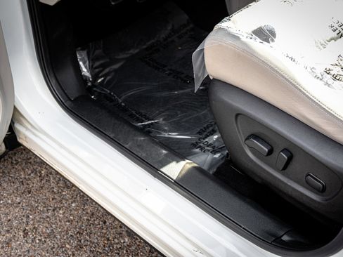 Used 2019 Nissan Rogue Sport SV w/ All-Weather Package image 14