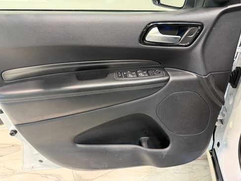 Used 2023 Dodge Durango SXT Launch Edition image 10