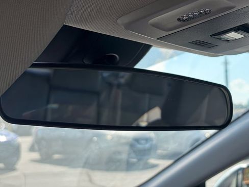 Used 2021 Toyota Camry LE FWD image 12