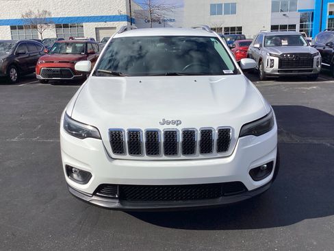 Used 2020 Jeep Cherokee Latitude Plus w/ Cold Weather Group image 4