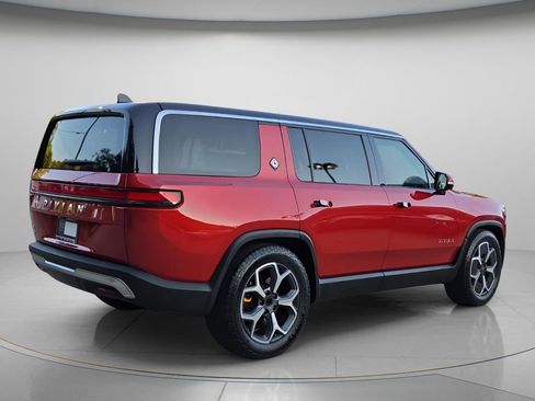 Used 2023 Rivian R1S Adventure AWD/4WD image 7
