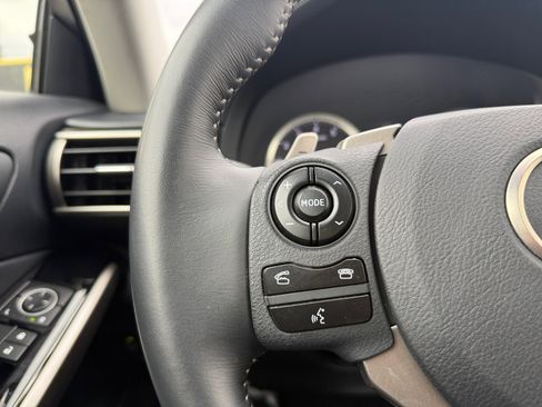 Used 2015 Lexus IS 250 w/ Navigation System Package image 20