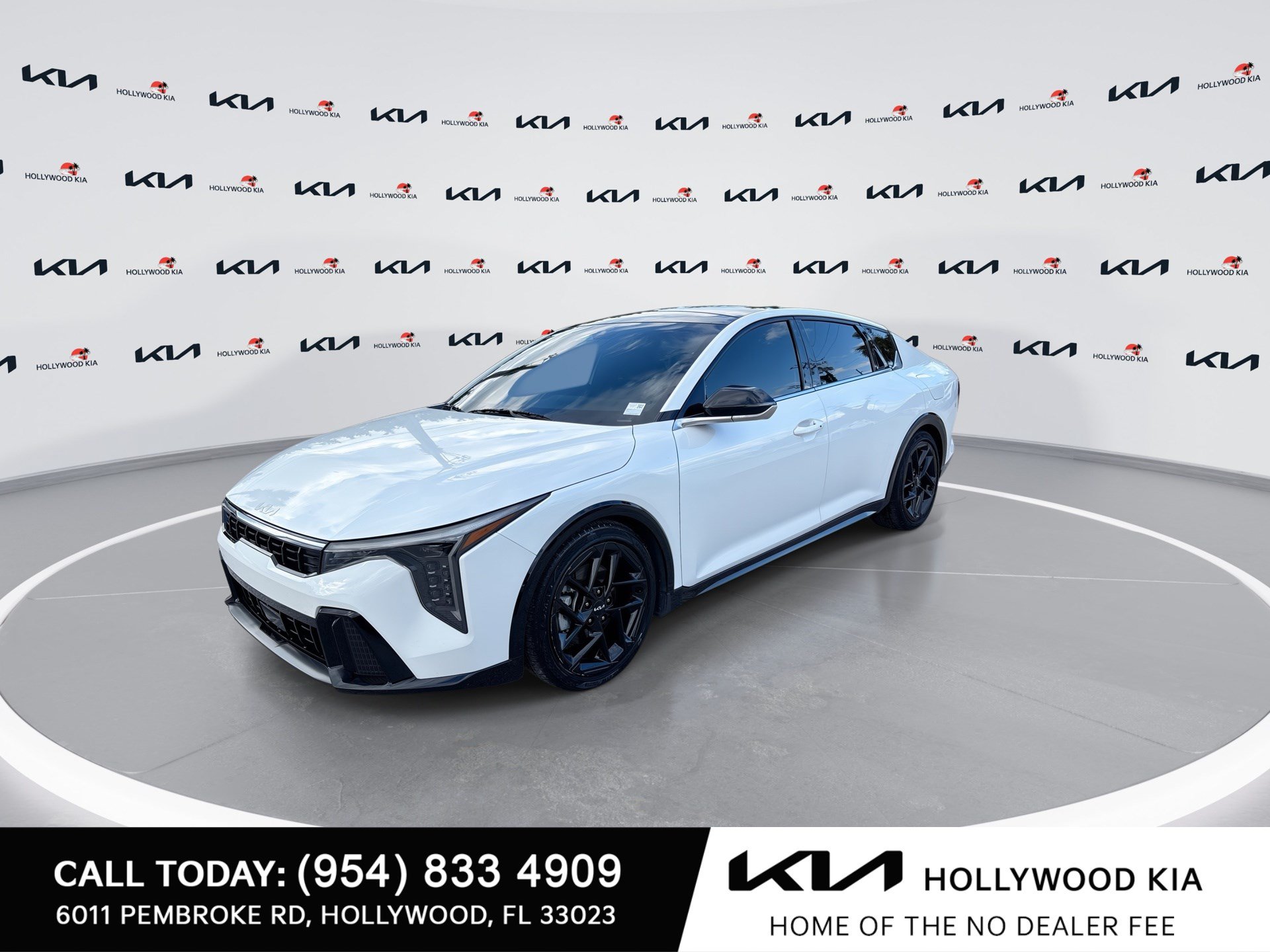 Certified 2025 Kia K4 GT-Line Turbo FWD image 4