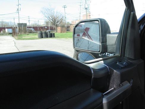 Used 2016 Ford F150 XLT w/ Equipment Group 302A Luxury image 46