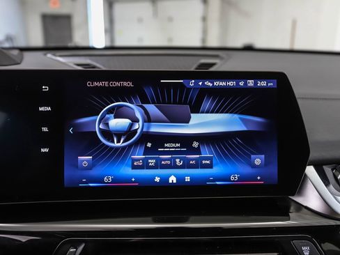 Certified 2024 BMW X2 xDrive28i w/ Premium Package AWD/4WD image 18
