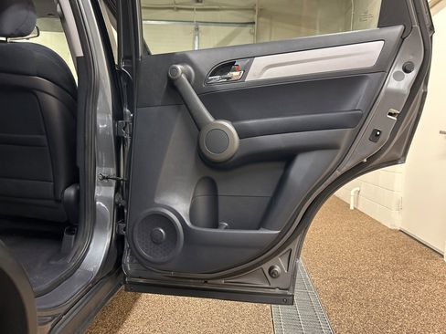 Used 2011 Honda CR-V EX image 15