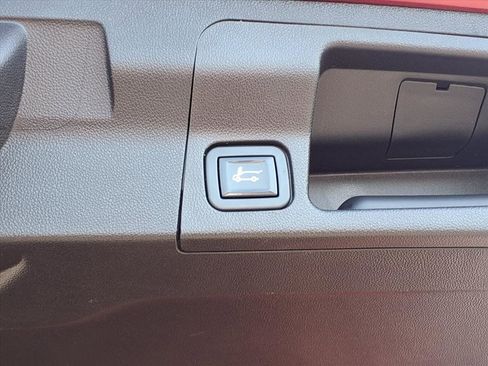 Used 2022 GMC Acadia SLT w/ Elevation Edition FWD image 31