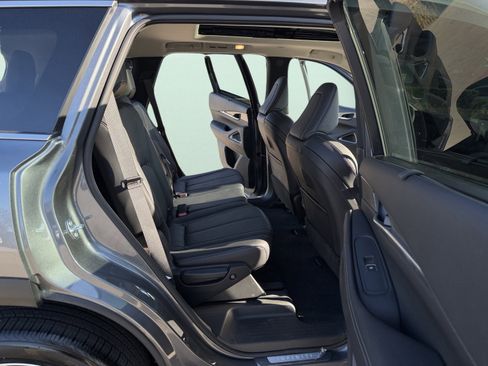 Used 2025 INFINITI QX60 Luxe image 47