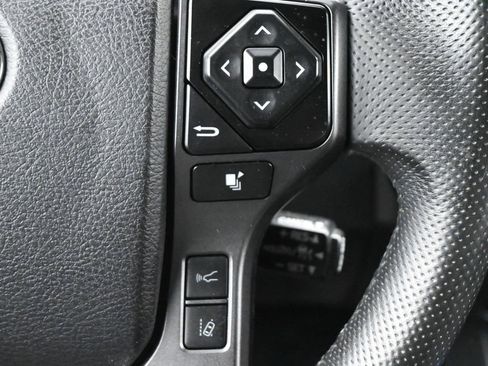 Used 2021 Toyota Tacoma TRD Off-Road AWD/4WD image 7