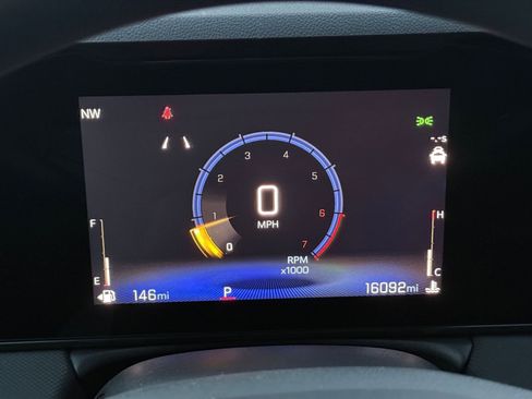 Used 2025 Chevrolet TrailBlazer LT image 40