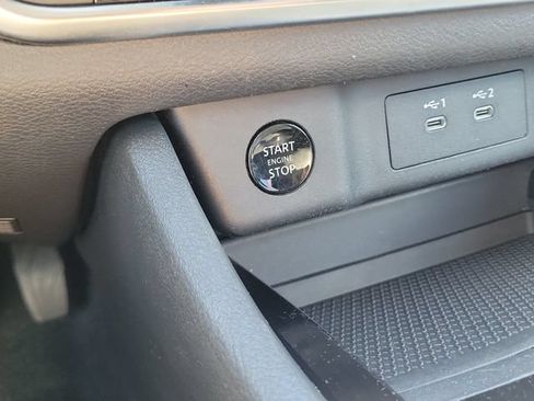 Certified 2024 Nissan Rogue S FWD image 32