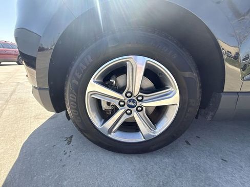 Used 2020 Ford Edge SEL image 10