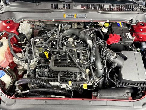 Used 2019 Ford Fusion SE image 35