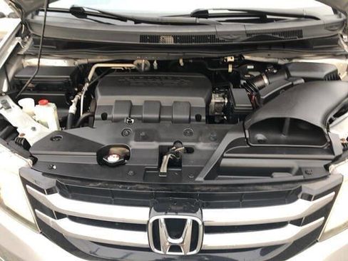 Used 2014 Honda Odyssey LX image 7