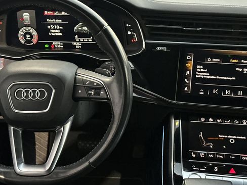 Used 2019 Audi Q8 Prestige image 14