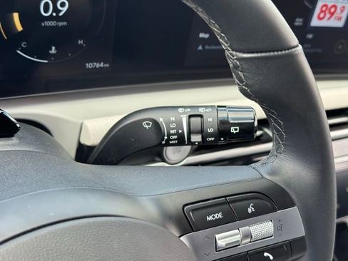 Used 2025 Hyundai Tucson SEL image 29