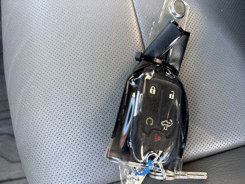 Used 2019 GMC Sierra 1500 SLT w/ SLT Premium Plus Package image 36