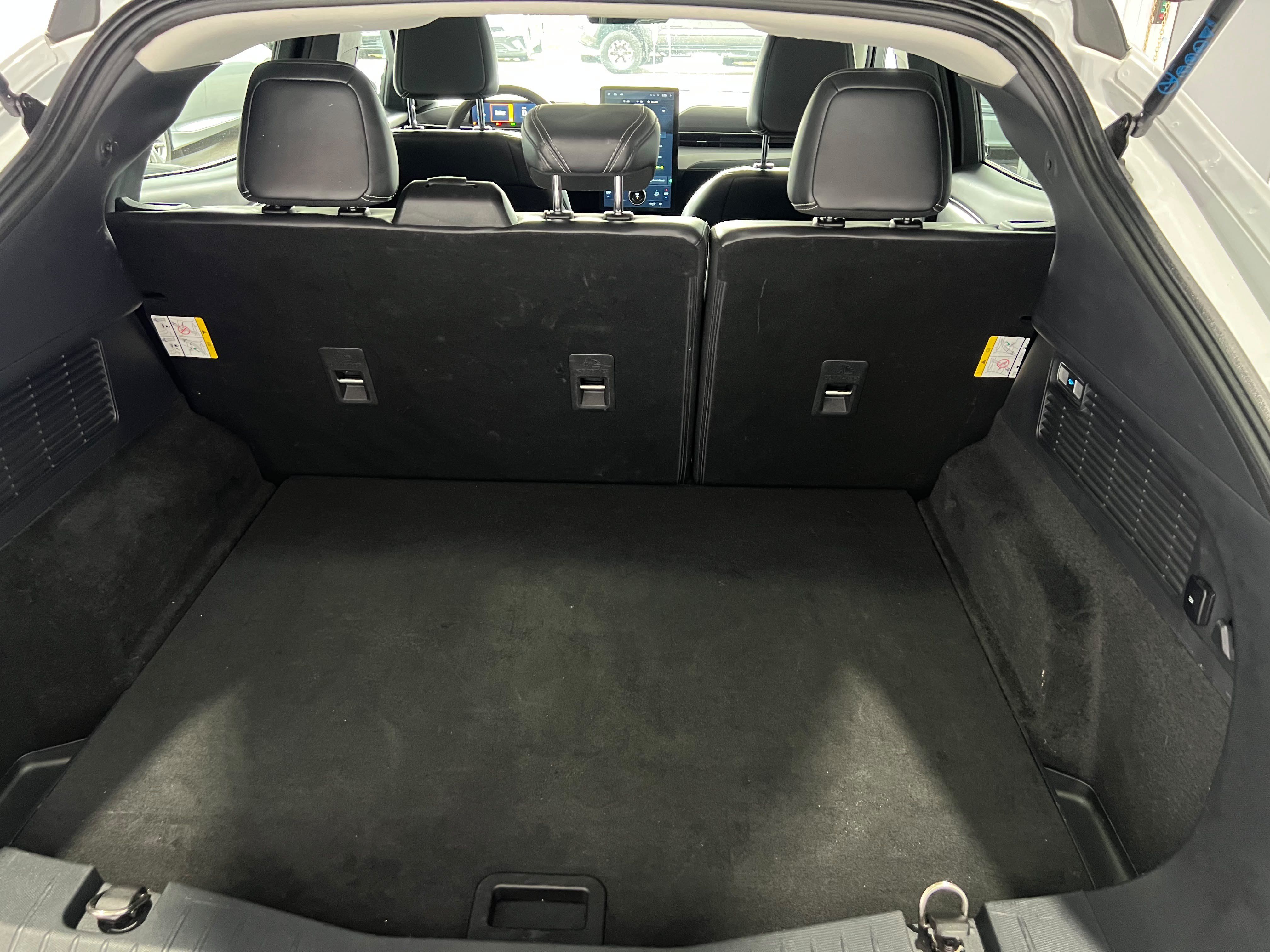 Used 2023 Ford Mustang Mach-E Select RWD image 4