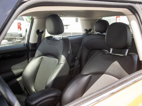 Used 2014 MINI Cooper 2-Door Hardtop FWD image 29