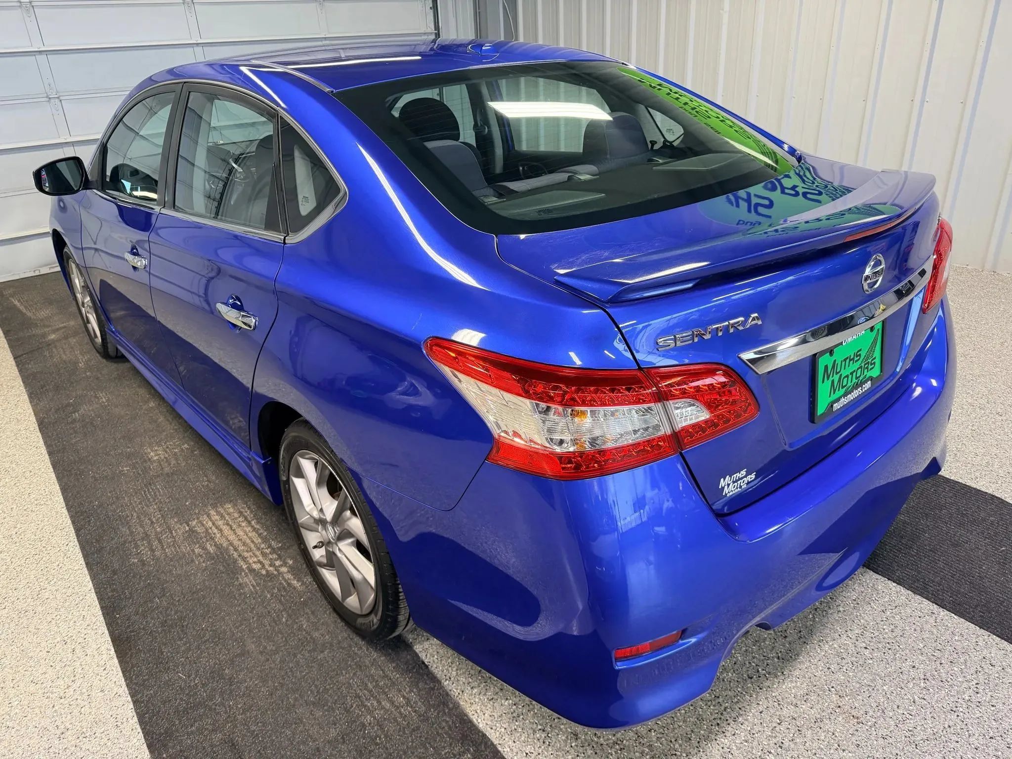 Used 2015 Nissan Sentra SR w/ Electronics Package FWD image 4