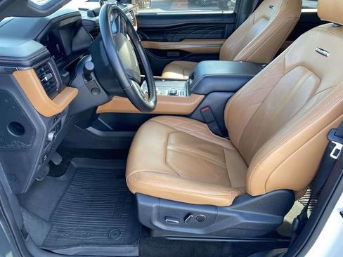 Certified 2022 Ford Expedition Platinum AWD/4WD image 19