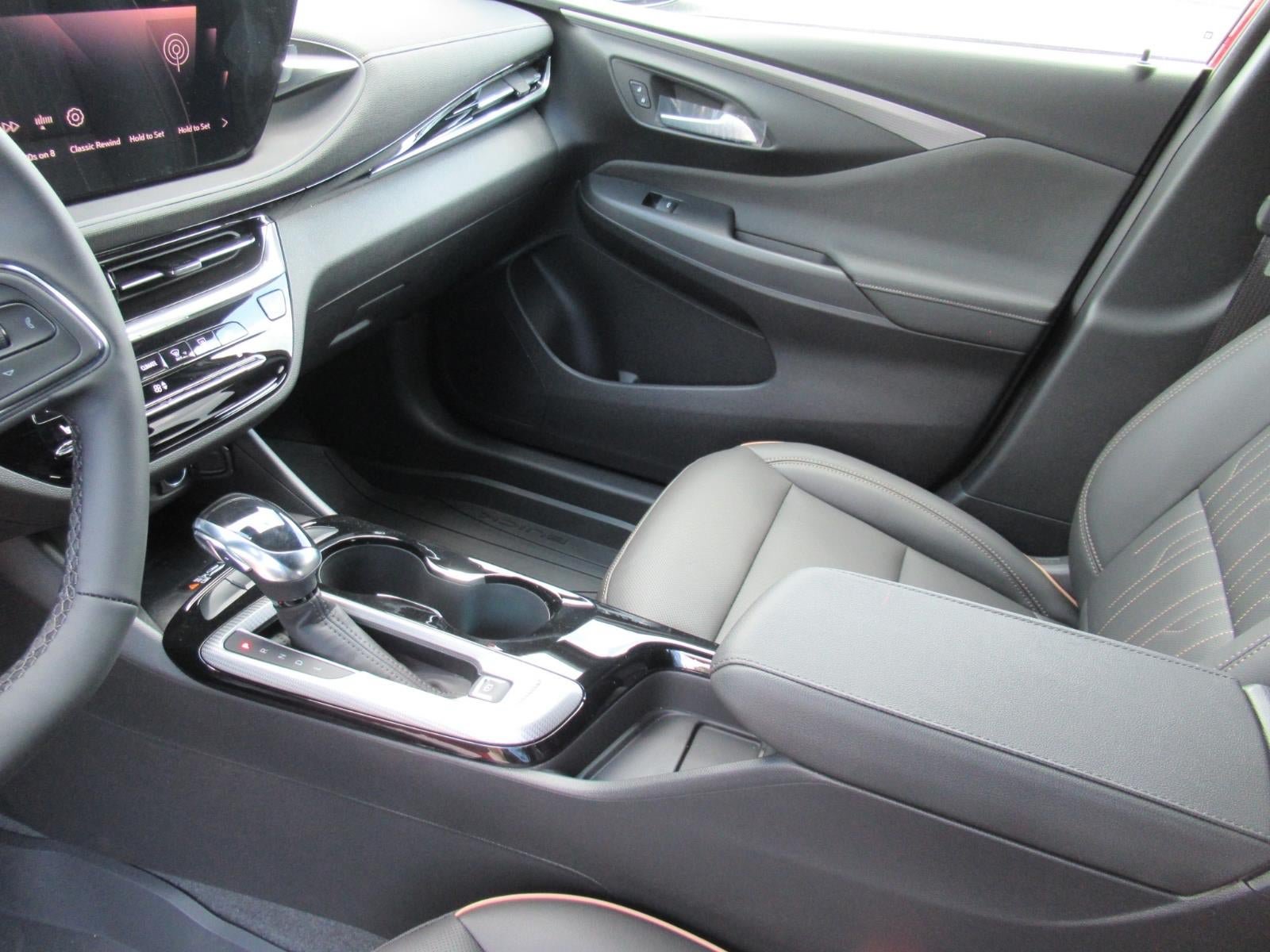 Used 2026 Buick Envista Avenir FWD image 16
