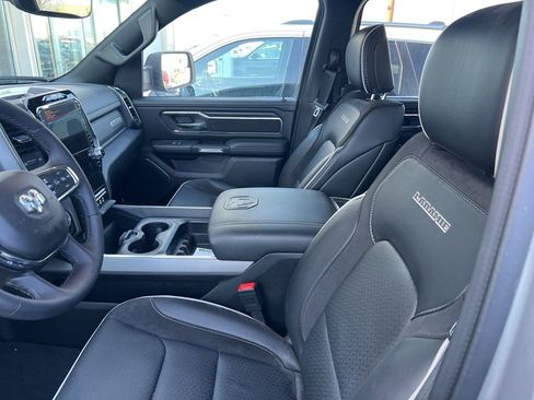 Used 2025 RAM 1500 Laramie w/ Sport Appearance Package AWD/4WD image 11