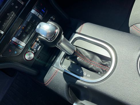 Used 2022 Ford Mustang GT Premium w/ GT Performance Package RWD image 10